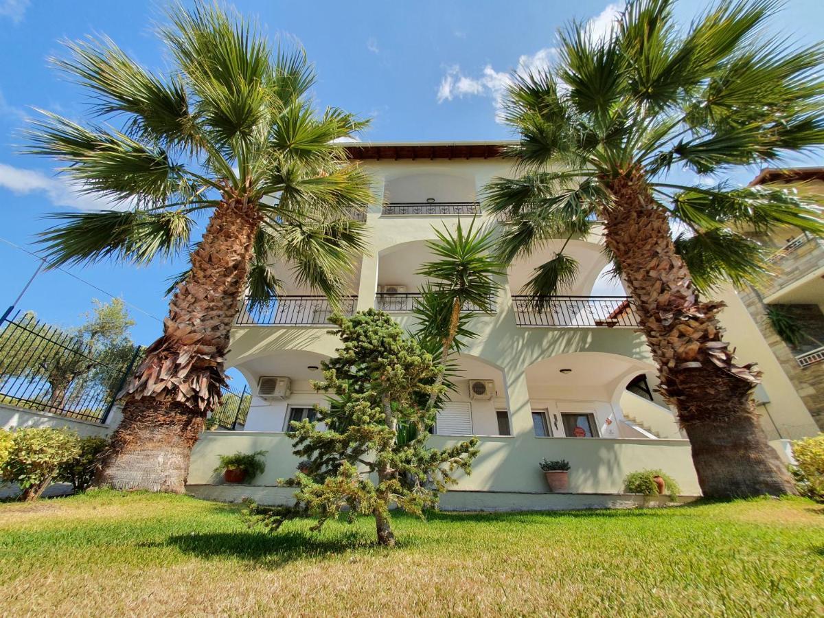 Hotel Pefko Neos Marmaras Exterior foto